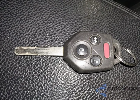 2013 Subaru Outback 3.6R Limited from USA, damaged, VIN 4S4BRDLC1D2272493